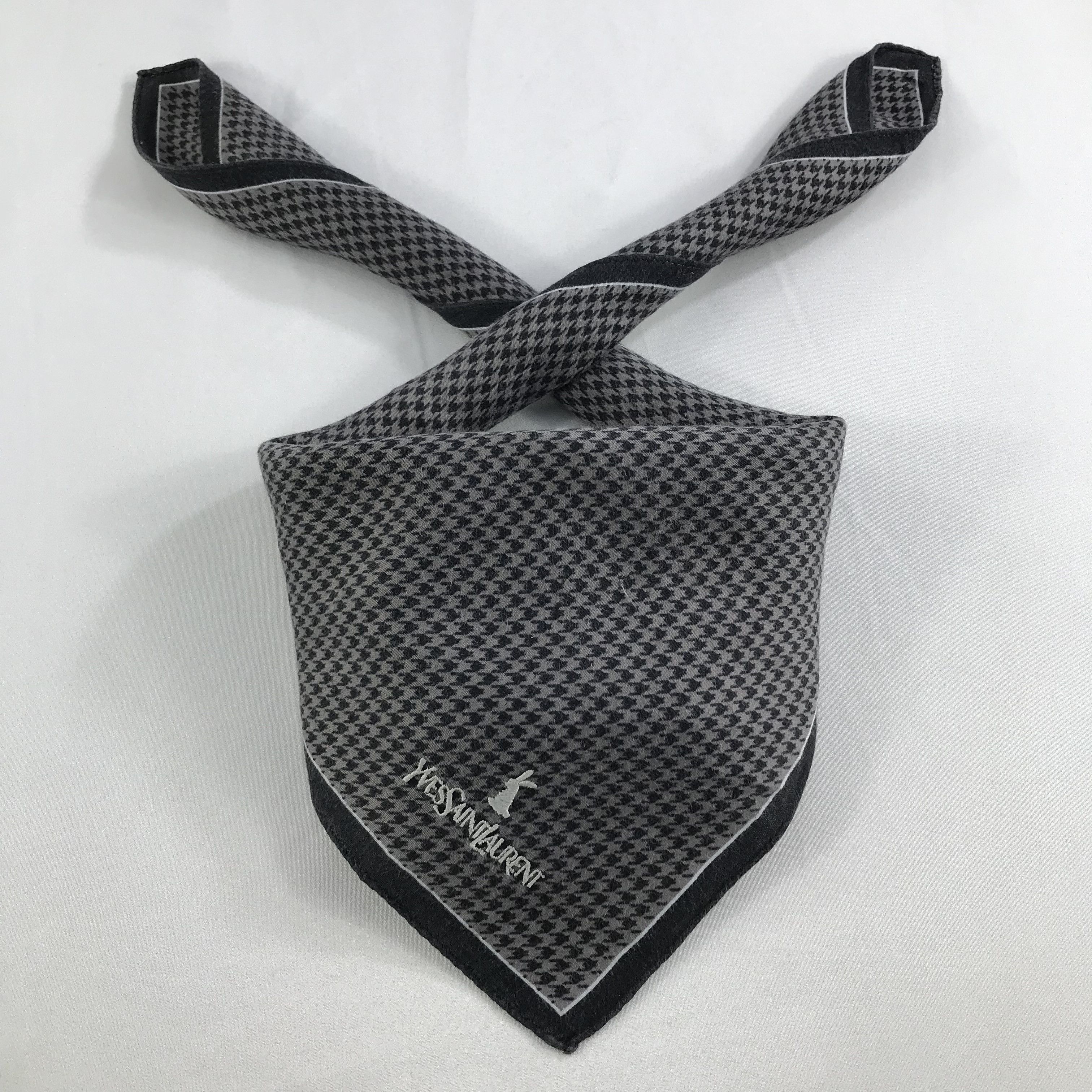 Vintage × Yves Saint Laurent Yves Saint Laurent Bandana / Handkerchief/Neckerchief -S2604 Size ONE SIZE - 3 Thumbnail