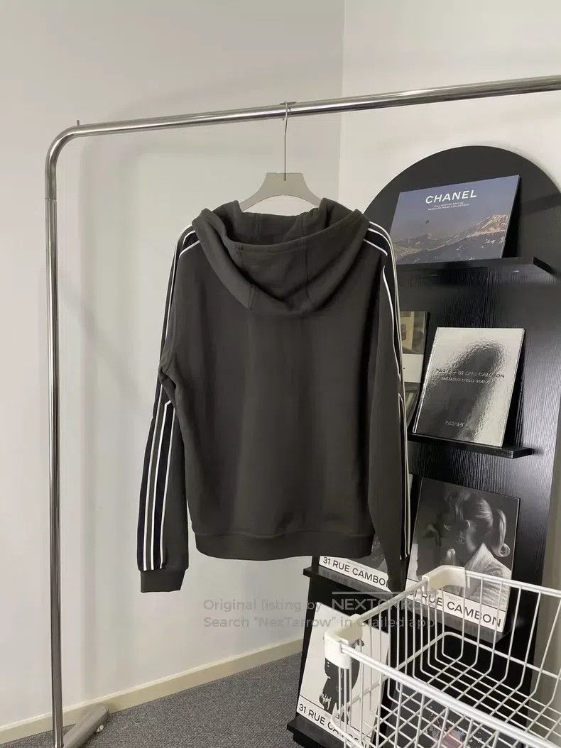 Hermes Hermes Dark grey hoodie zip coat Size L / US 10 / IT 46 - 2 Thumbnail