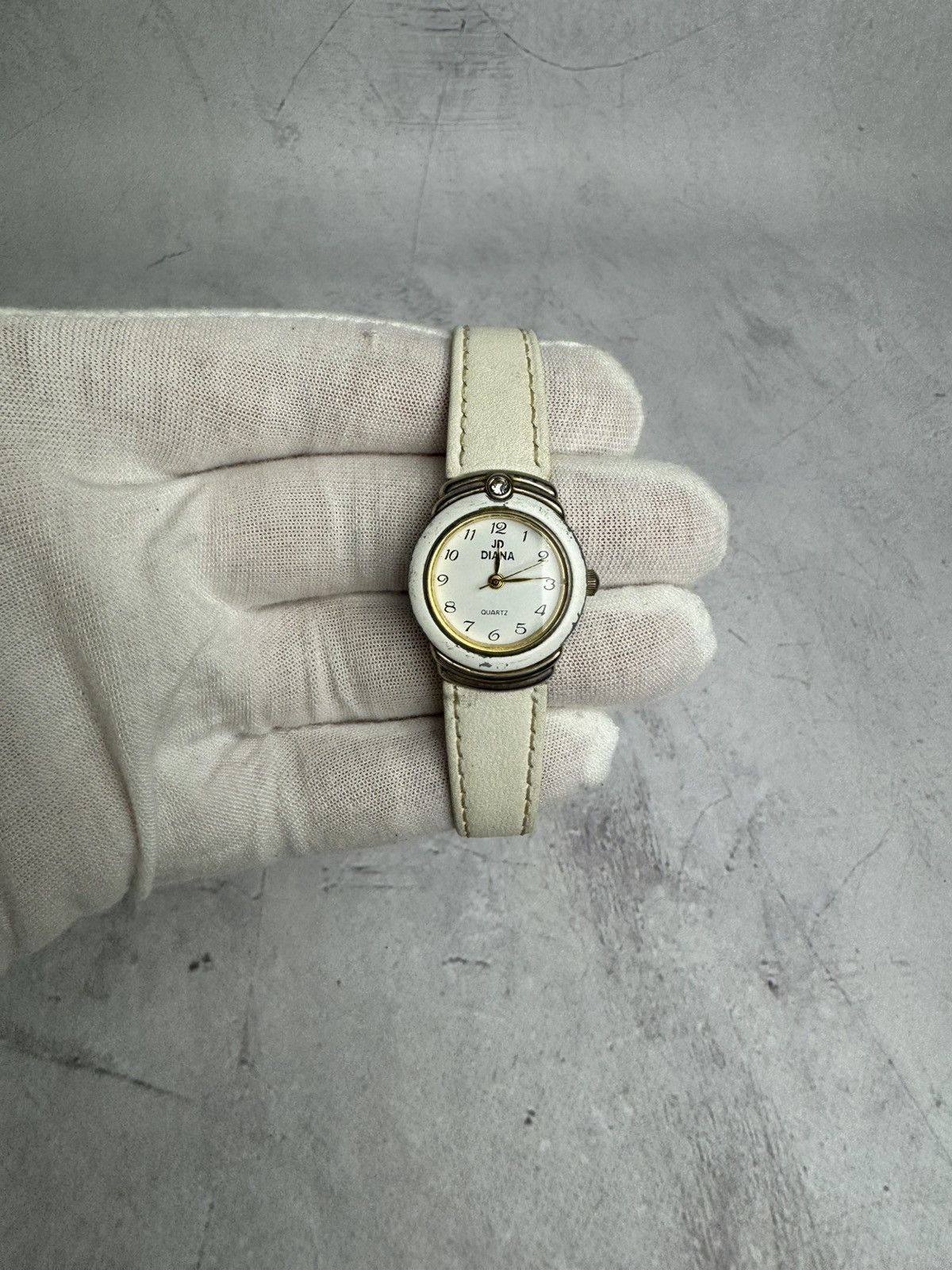 Japanese Brand × Vintage Diana Japanese Style Watch Size ONE SIZE - 1 Thumbnail