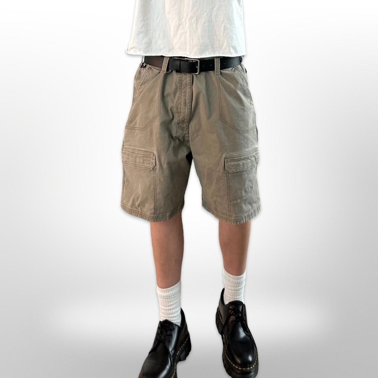 Columbia × Vintage Vintage 90s Columbia Baggy Fit Utility Shorts Size US 40 / EU 56 - 1 Thumbnail