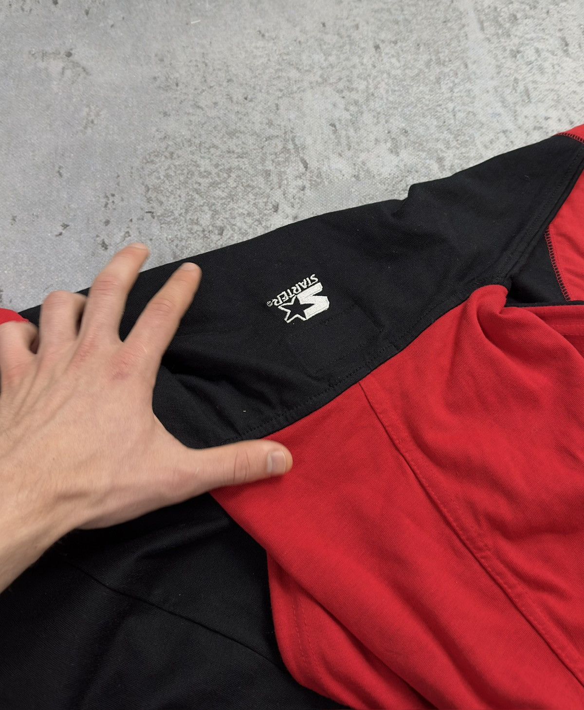 Other Vintage Starter Chicago Bulls NBA streetwear jersey Size US M / EU 48-50 / 2 - 13 Thumbnail