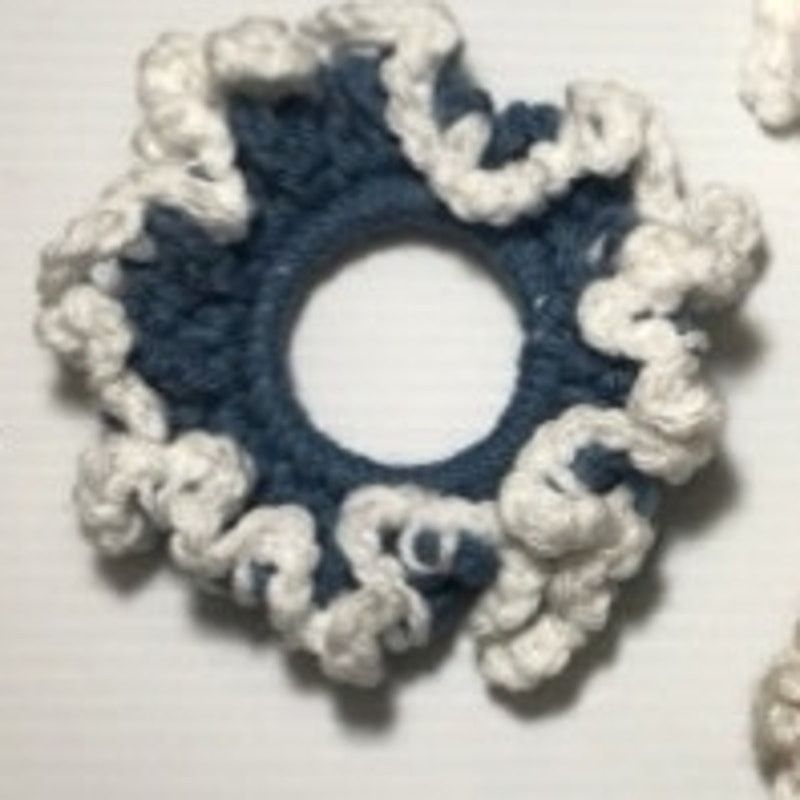 Handmade NWT Handmade Crocheted Ruffled Hair Scrunchie Set of 3 Size ONE SIZE - 3 Thumbnail