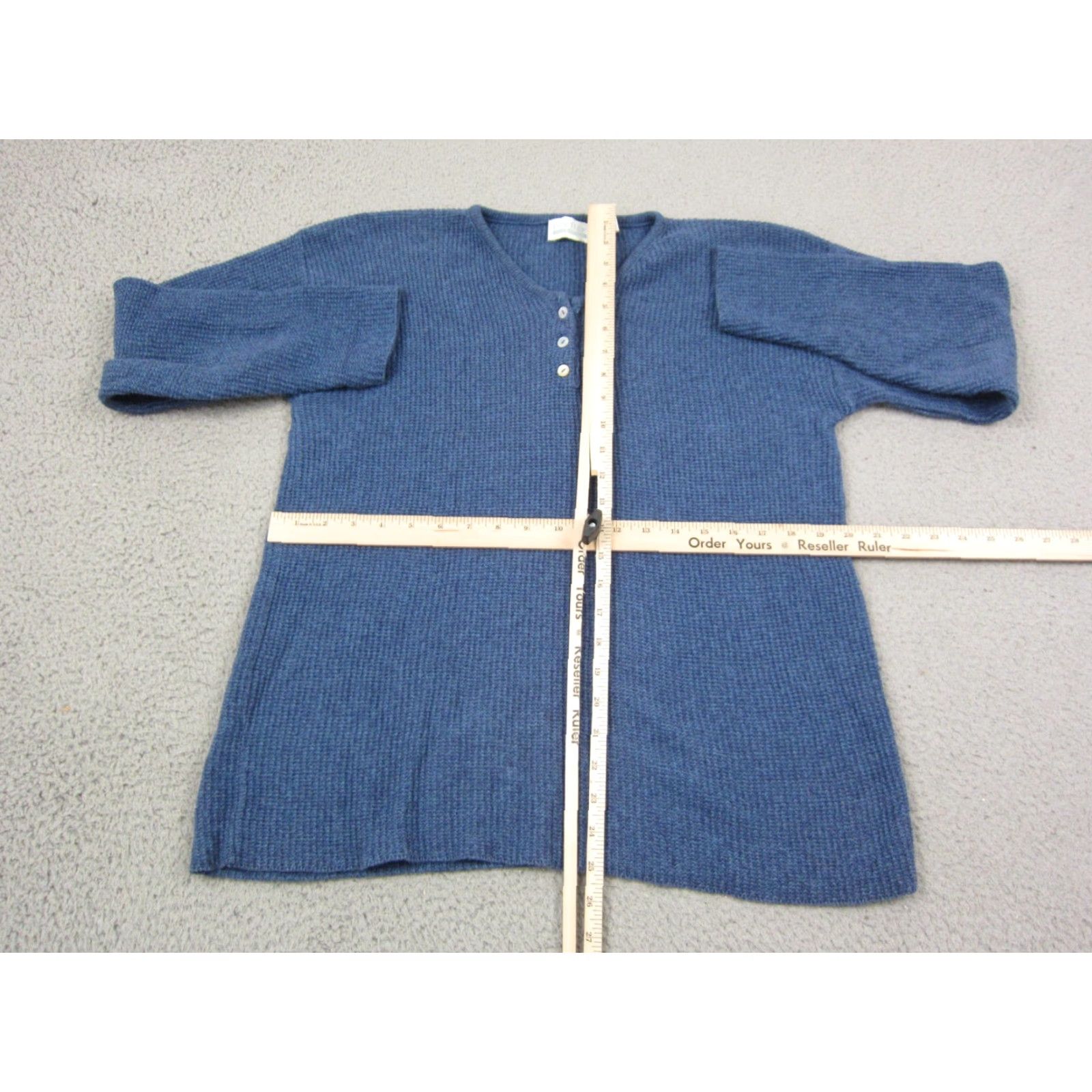 Van Heusen VINTAGE Van Heusen Sweater Womens M Blue Knit Crew Neck Pullover 80s 90s Casual City All Seasons Mens? No gender: end with Womens Size M / US 6-8 / IT 42-44 - 4 Thumbnail