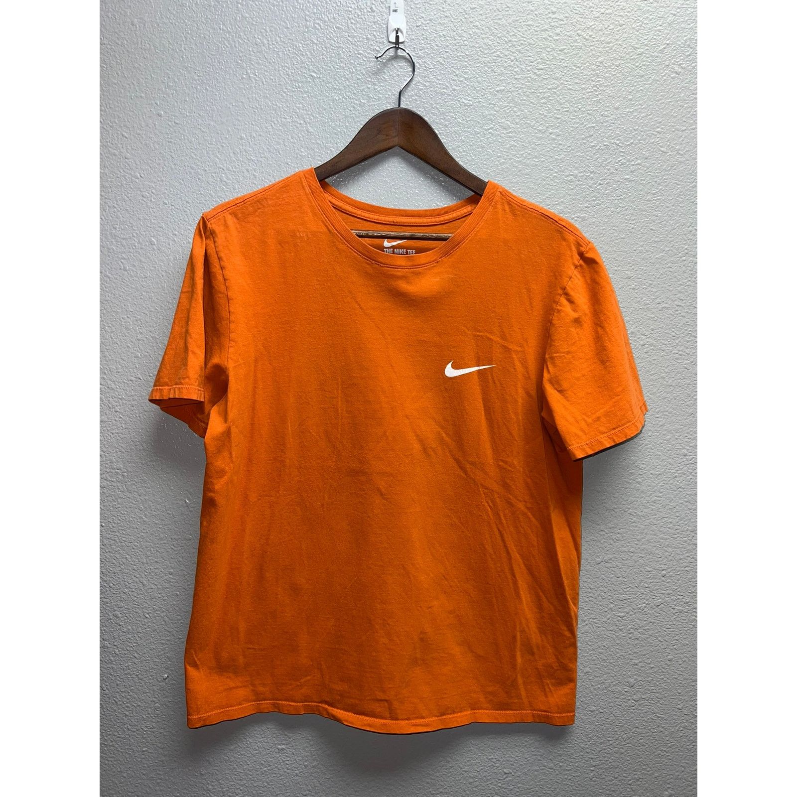 Nike Nike Orange Shirt Tee Swoosh Better World Short Sleeve M Size US M / EU 48-50 / 2 - 1 Thumbnail