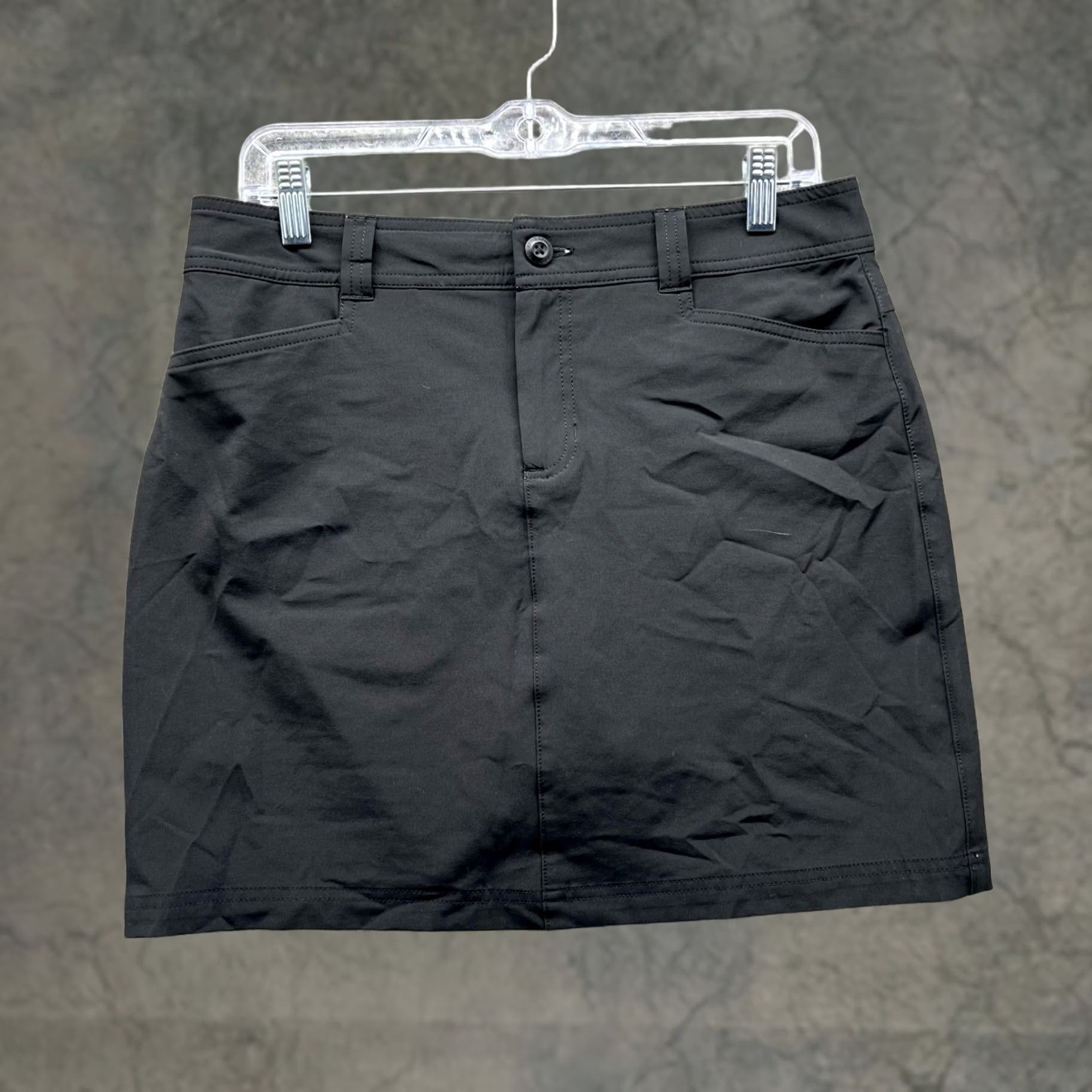 Eddie Bauer Eddie Bauer Skirt Women 6 Skort Black Casual Polyester Spandex Pockets Summer Spring Mens? Size 28" / US 6 / IT 42 - 1 Thumbnail