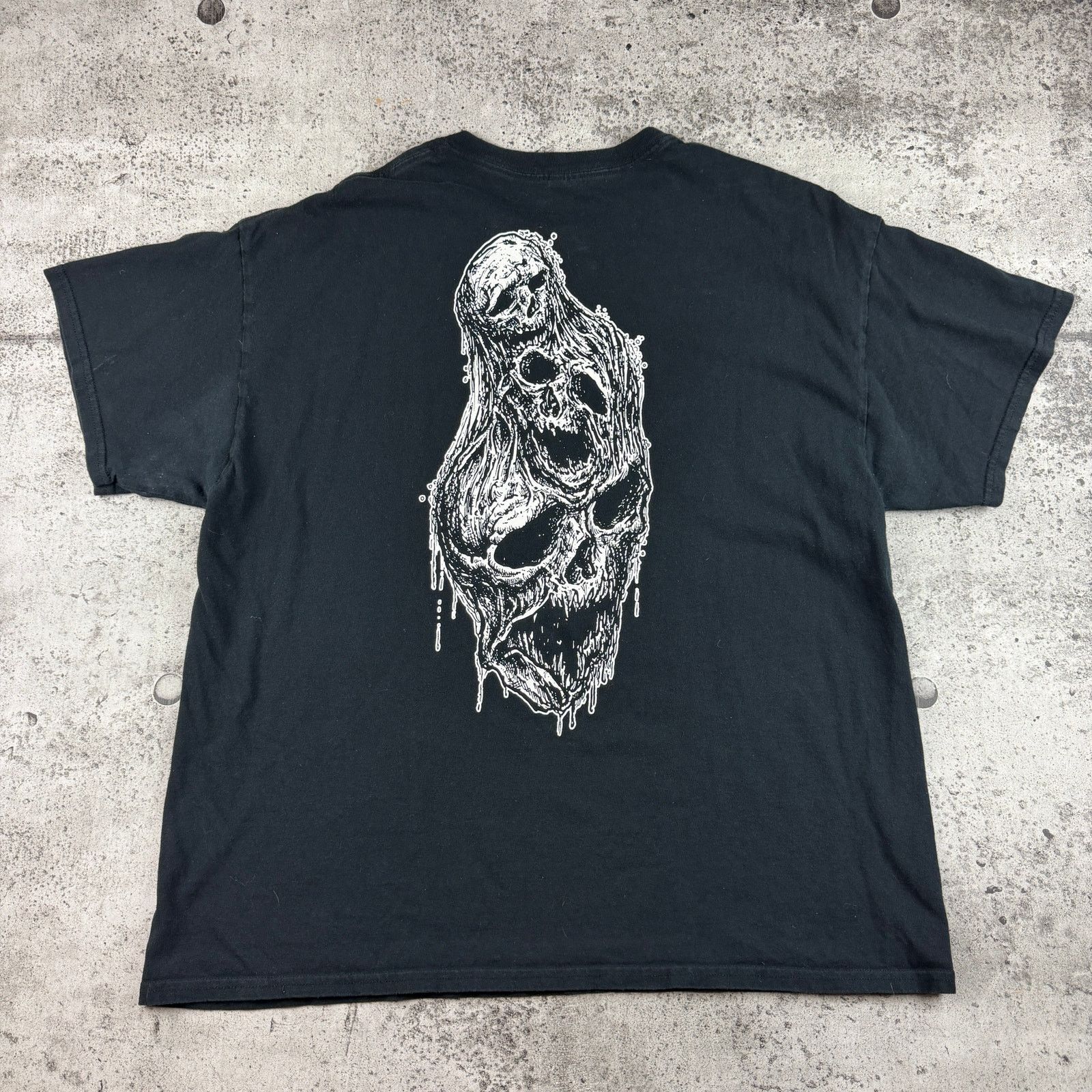 Gildan Heart Attack Man Band Shirt Crust Punk Design Size XL Size US XL / EU 56 / 4 - 2 Thumbnail