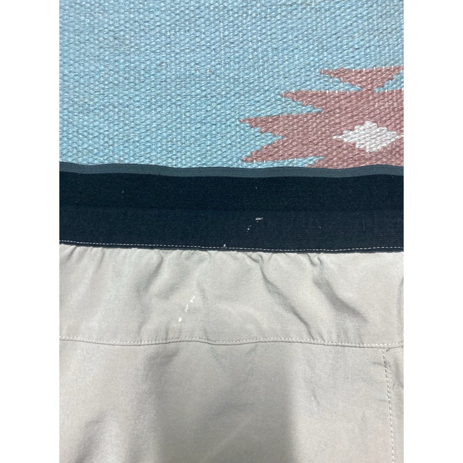 The North Face The North Face lightweight shorts hiking fishing waterproof khaki tan men’s 34 Size US 34 / EU 50 - 8 Thumbnail