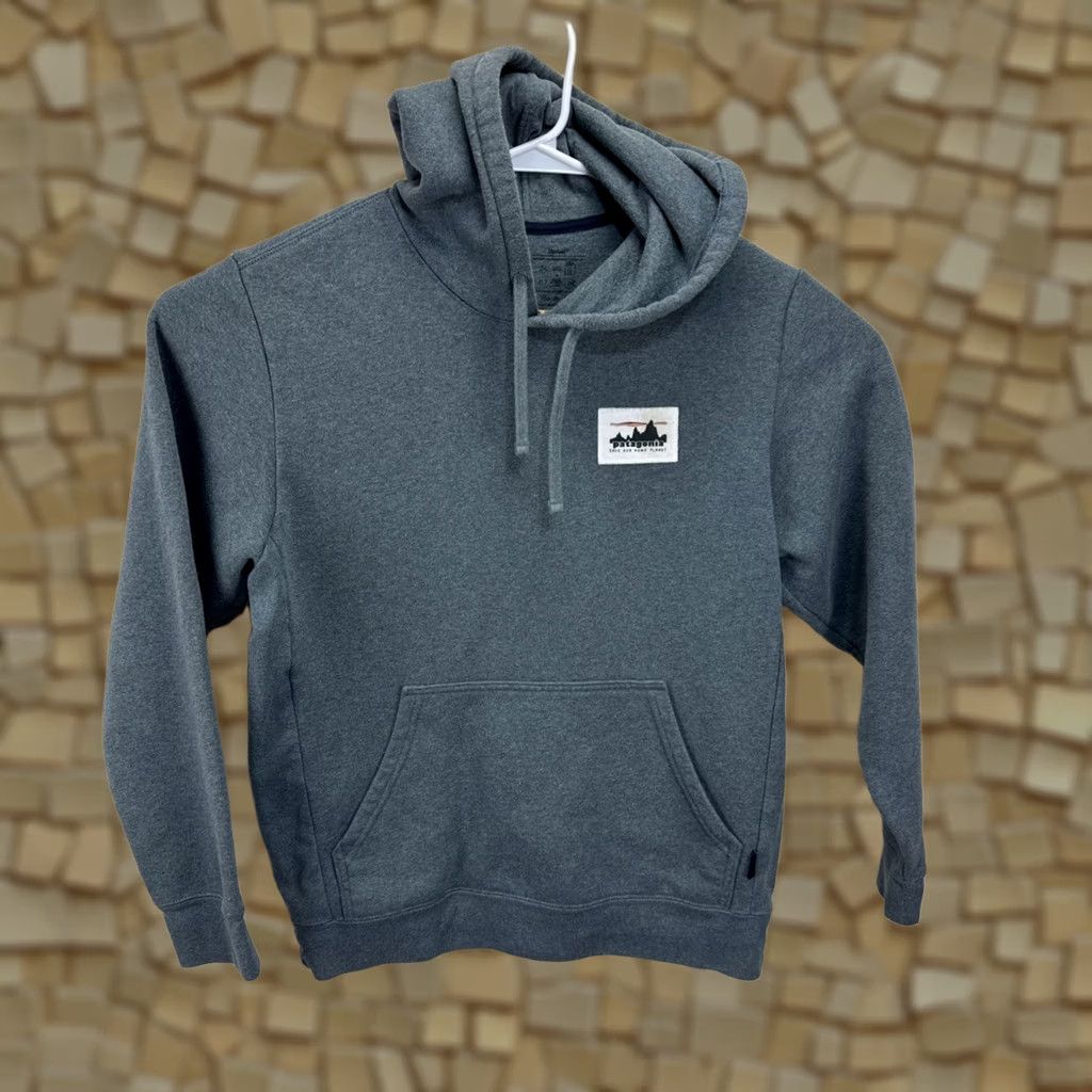 Patagonia Patagonia '73 Skyline Uprisal Hoodie Mens Medium Gray Logo Fleece Hooded Pullover Crew Neck Pocket Regular Seasonal Outdoor Nature Size M / US 6-8 / IT 42-44 - 1 Thumbnail