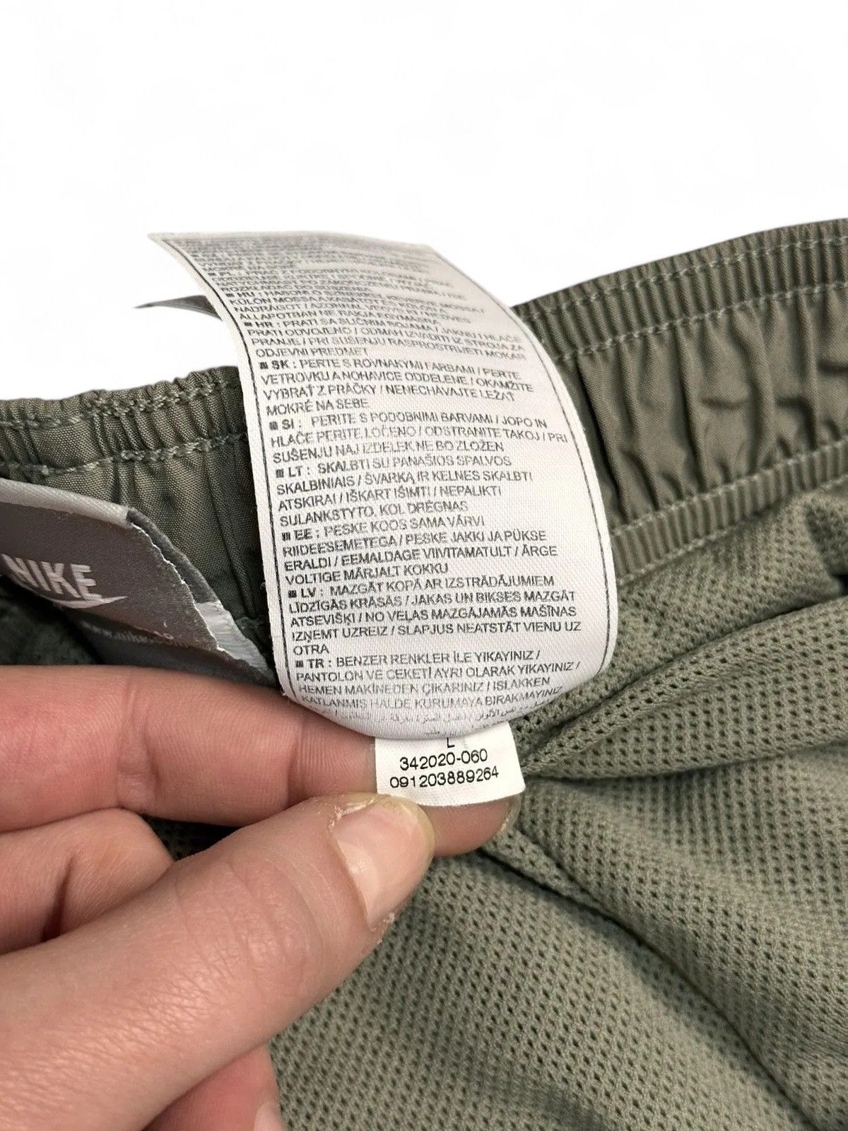 Nike ACG Nike Vintage Green Baggy Track Pants Y2K Streetwear Style Size US 34 / EU 50 - 11 Thumbnail