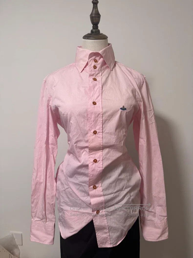 Vivienne Westwood Vivienne Westwood Pink shirt with three buttons Size M / US 6-8 / IT 42-44 - 1 Thumbnail