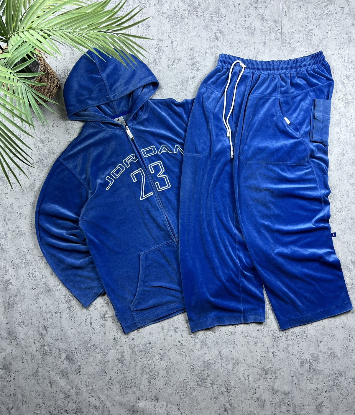 Mens jordan velour tracksuit best sale