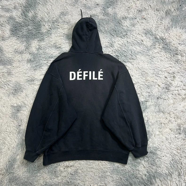 Balenciaga Balenciaga Sweatshirt Size US XS / EU 42 / 0 - 3 Thumbnail