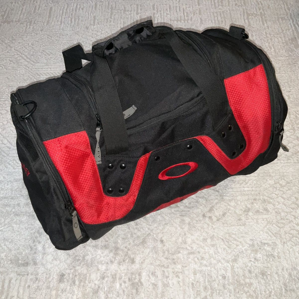 Oakley Oakley Y2K Duffle Bag Size ONE SIZE - 1 Thumbnail