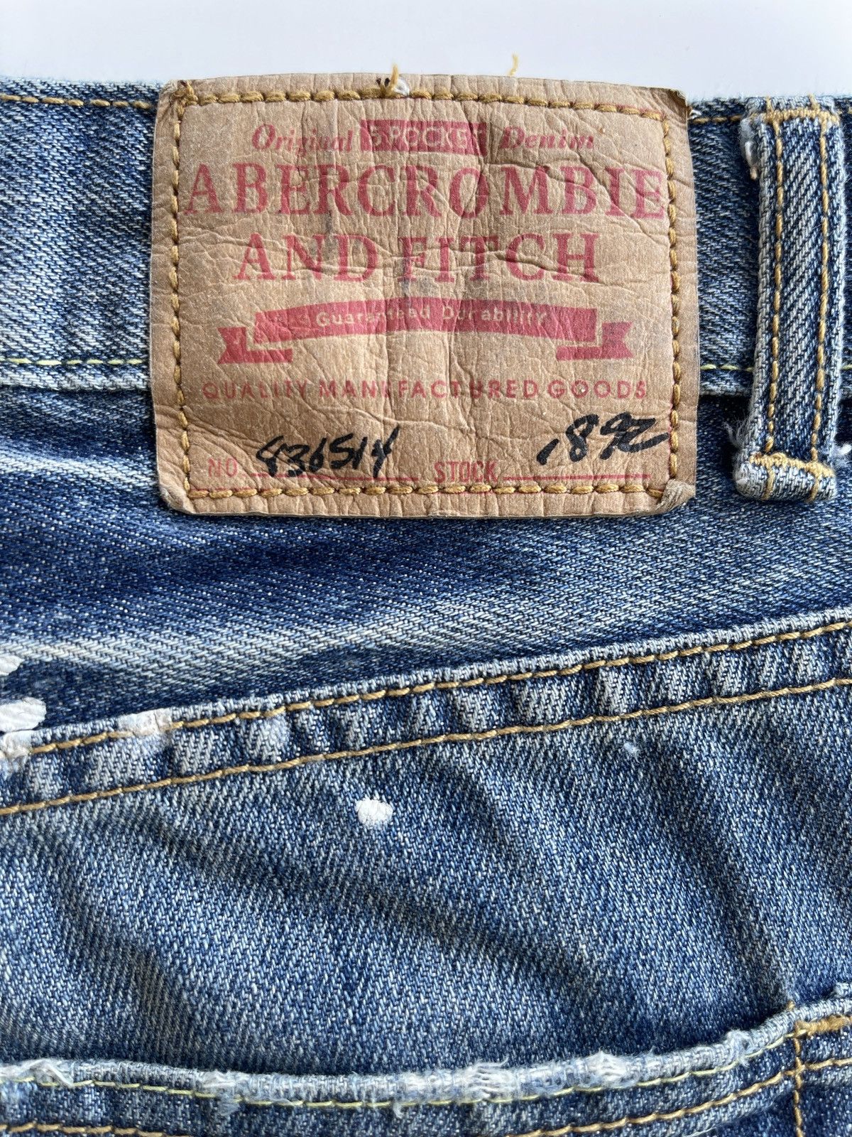 Abercrombie & Fitch Distressed Paint Splatters Denim Size US 30 / EU 46 - 11 Thumbnail