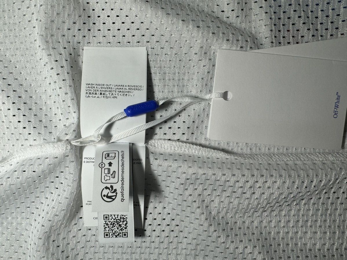 Off-White Off-White Gothic Logo Mesh Jersey and Shorts Set Size XL Size US XL / EU 56 / 4 - 19 Thumbnail
