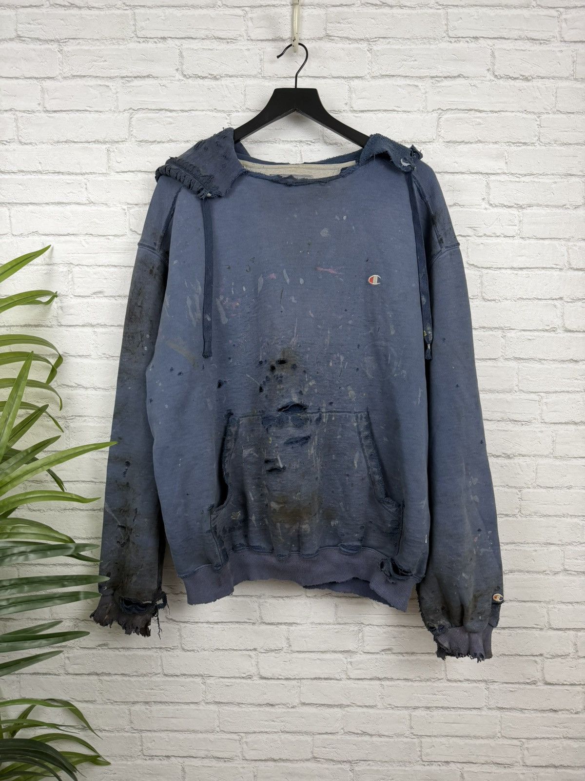 Champion (XL) APOCALYPTIC THRASHED OUT Faded Blue Champion Hoodie Size US XL / EU 56 / 4 - 9 Thumbnail