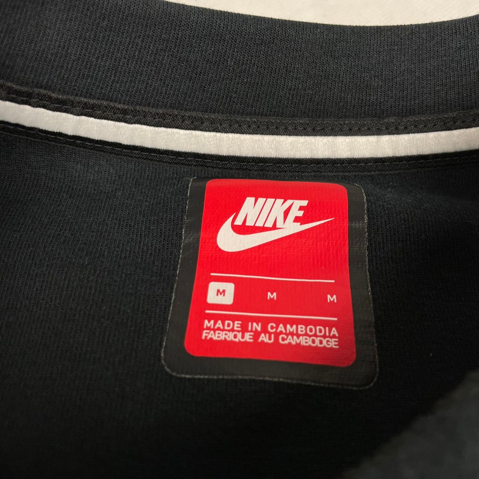 Nike Nike Tech Fleece Crewneck Sweatshirt M small logo Size US M / EU 48-50 / 2 - 8 Thumbnail