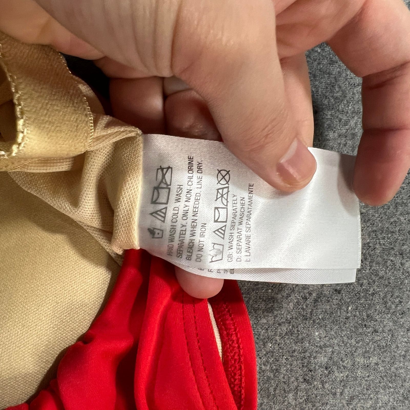 Other zuda Tankini Top True Red Size Res 2 Size XS / US 0-2 / IT 36-38 - 4 Thumbnail
