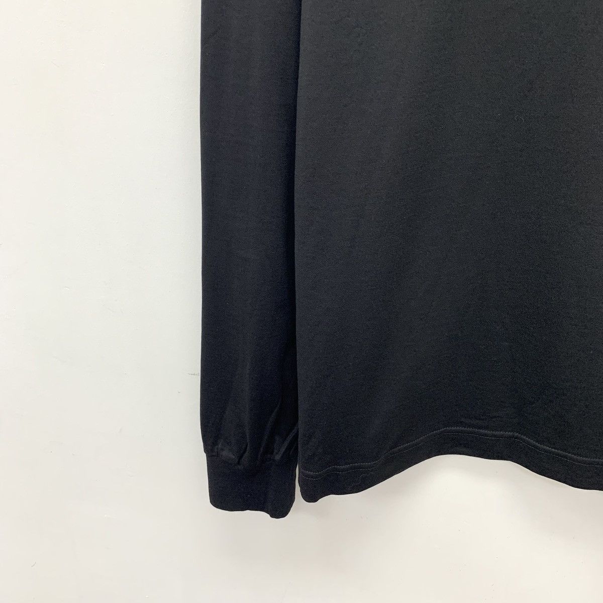 Dolce & Gabbana Dolce & Gabbana Crown Bee Studded Long Sleeve T-shirt K26WX Size US M / EU 48-50 / 2 - 4 Thumbnail
