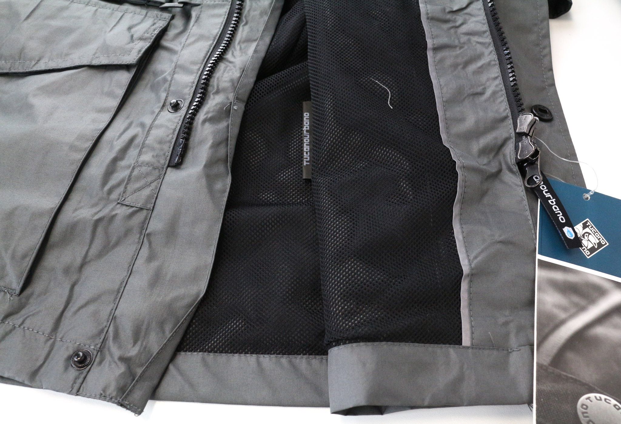Other NEW TUCANJI IT48 Grey Breathable Moto Jacket 75728 Size US XXL / EU 58 / 5 - 9 Thumbnail