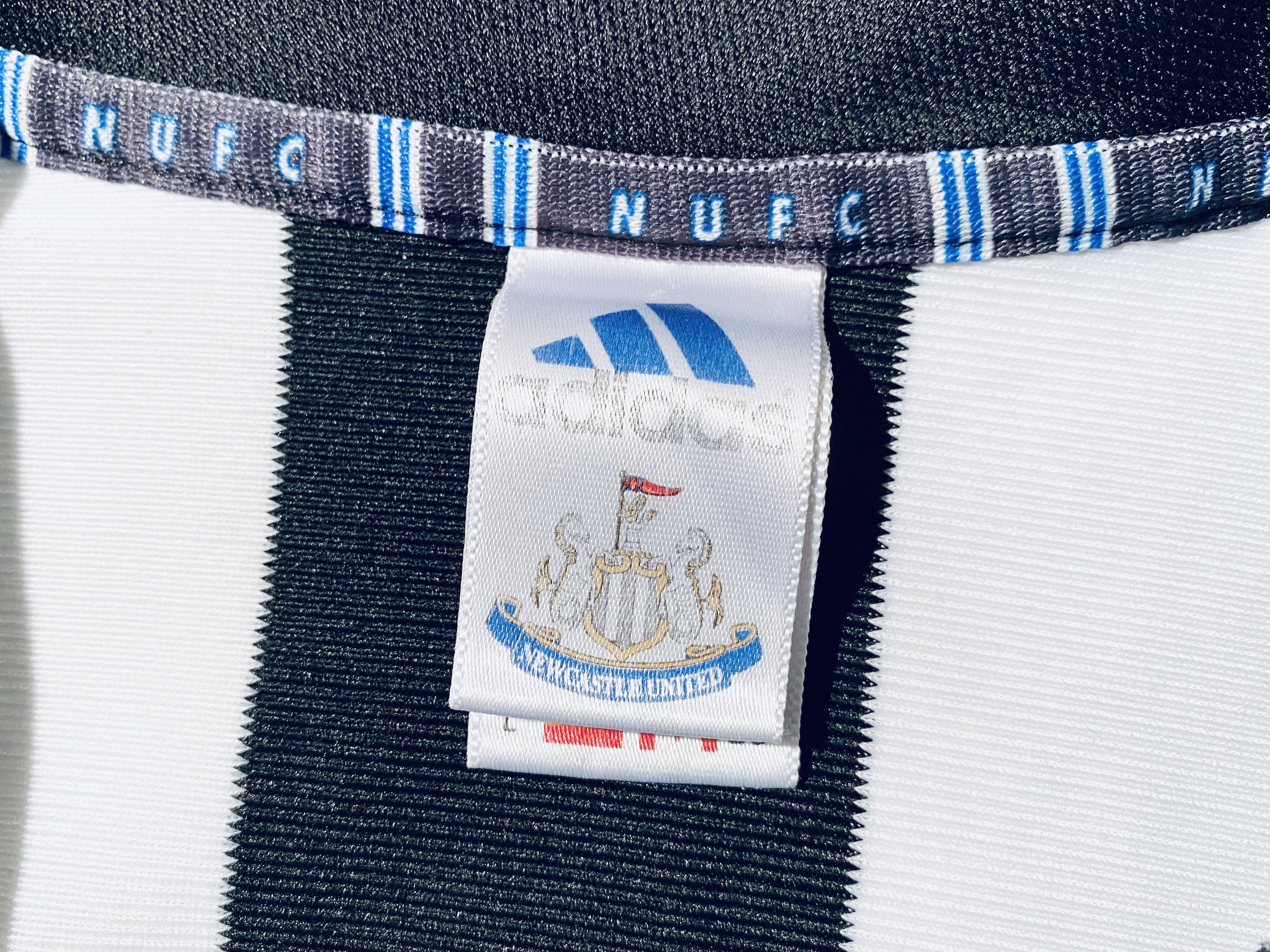 Adidas × Vintage Newcastle United *Shearer* Home Jersey Shirt 1999 - 2000 Size US M / EU 48-50 / 2 - 13 Thumbnail