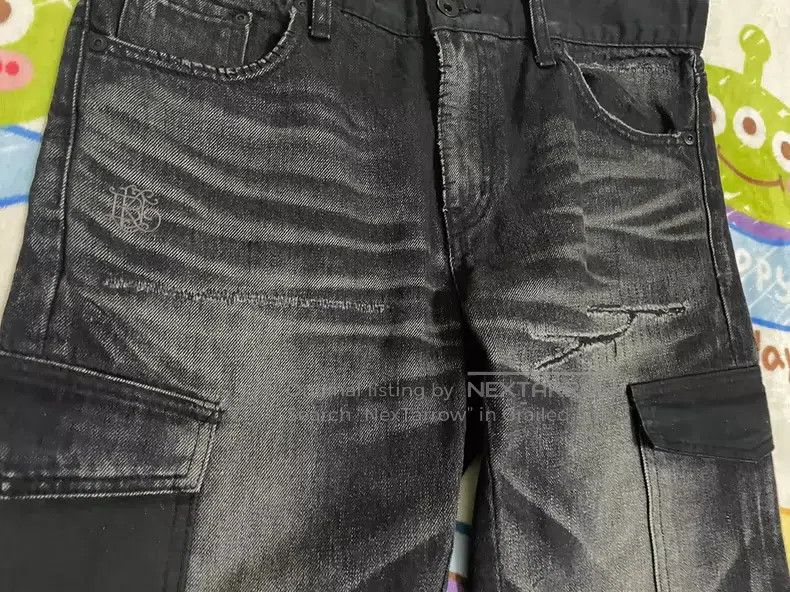 Neighborhood Neighborhood size L 11AW Black Icon Checkerboard Black Kin Size US 27 - 4 Thumbnail