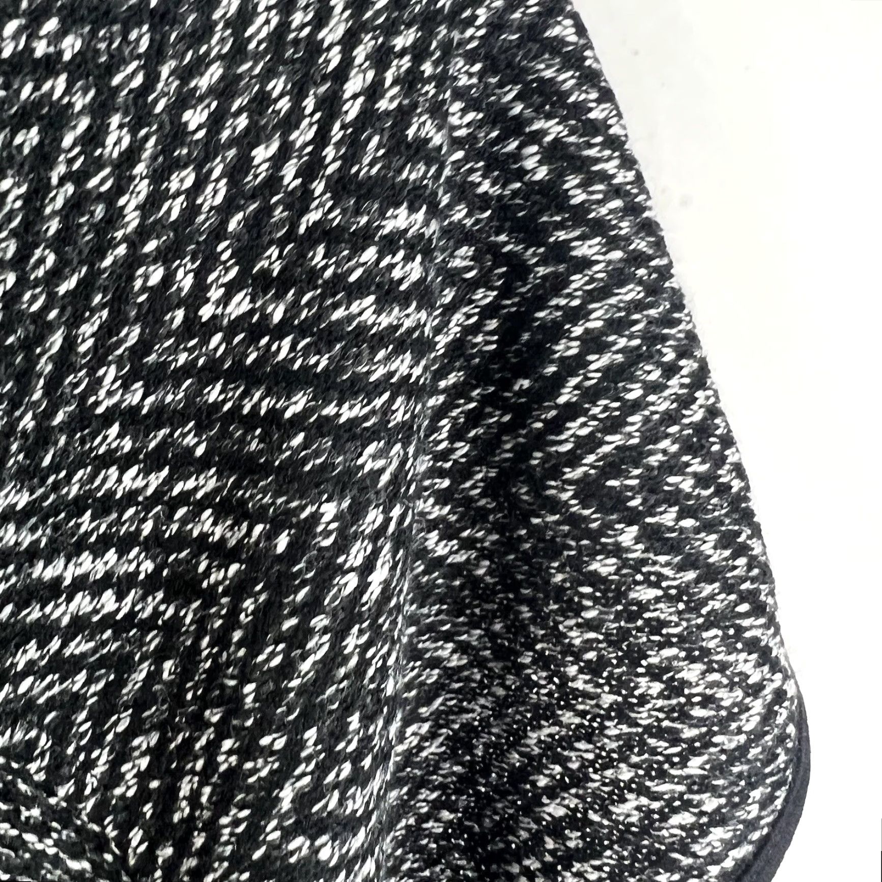 Vintage Full Figured Fashionista Cardigan Open Front Sweater Women’s 3XL Black Gray Size Plus Women Cardigan Sweater Plus 3XL Open Front Cardigan Size XXL / US 16-18 / IT 52-54 - 2 Thumbnail
