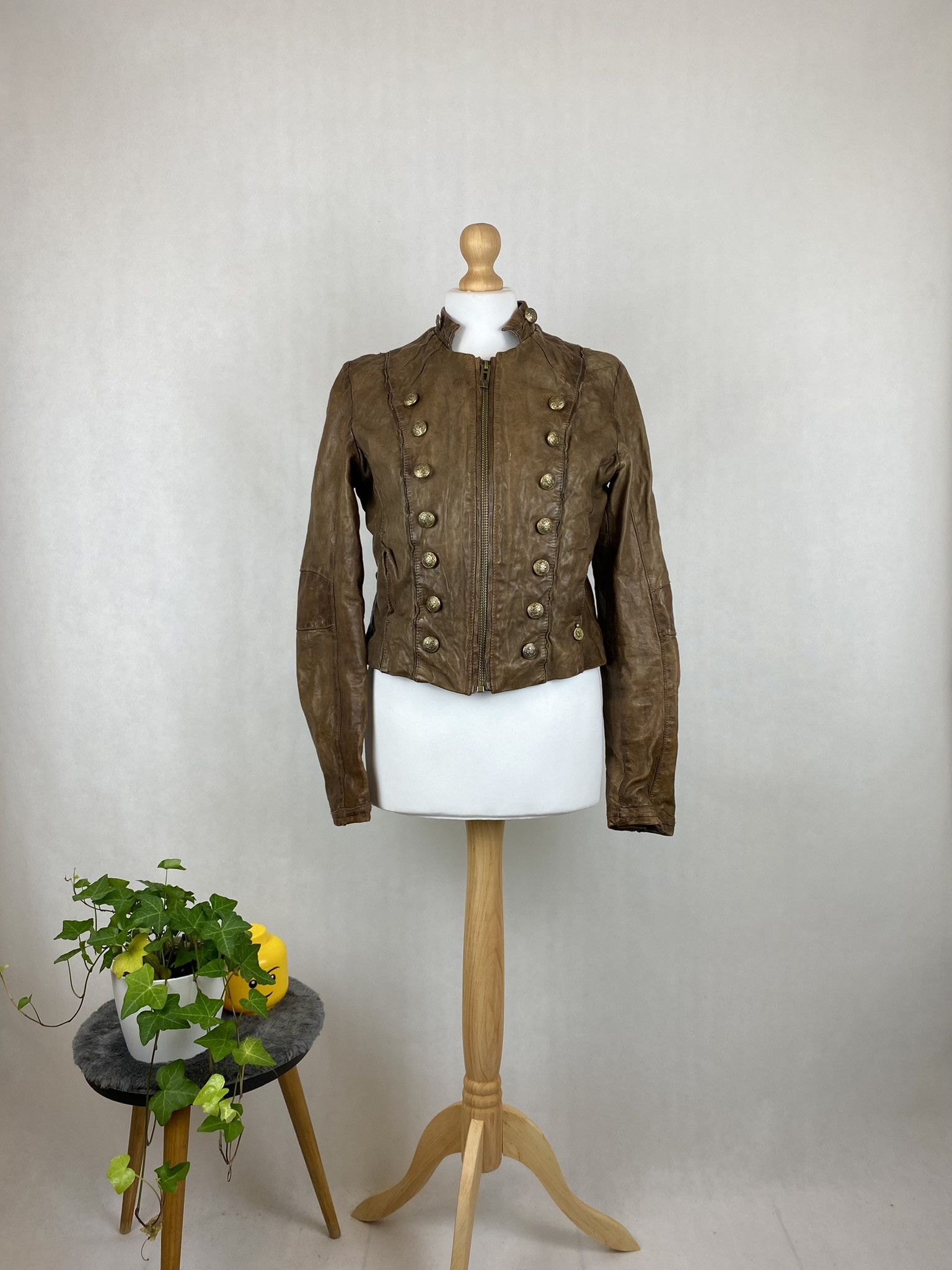 Genuine Leather × Vintage real leather jacket vintage vera pelle tailored pins zip Size M / US 6-8 / IT 42-44 - 1 Thumbnail