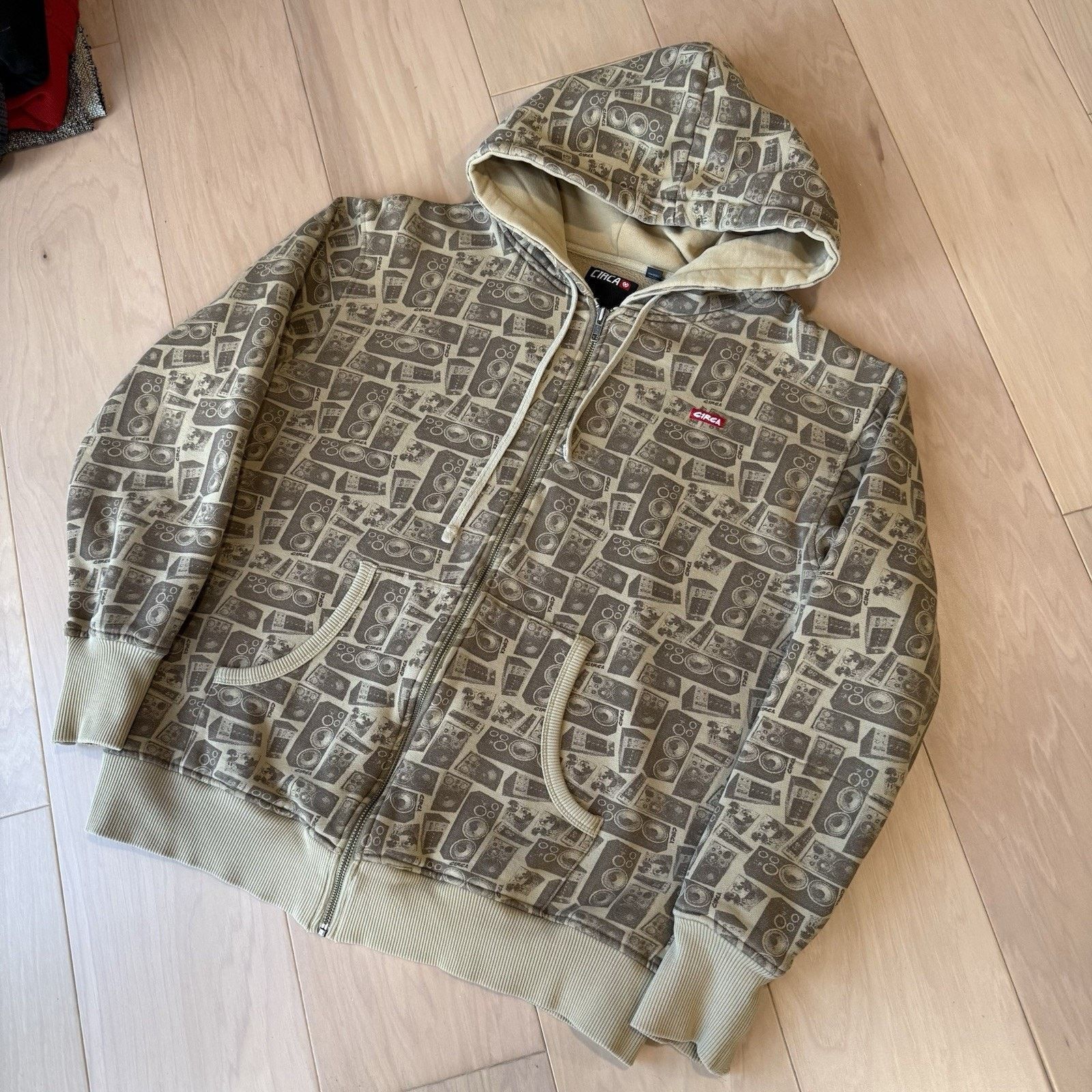 C1RCA Vintage Circa Skateboards Jacket M Brown Full Zip Fleece Size US M / EU 48-50 / 2 - 11 Thumbnail
