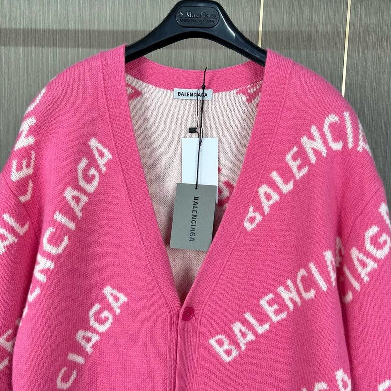 Balenciaga Balenciaga Knitted Cardigan with Pink Bullet Screen sweater Size US S / EU 44-46 / 1 - 3 Thumbnail