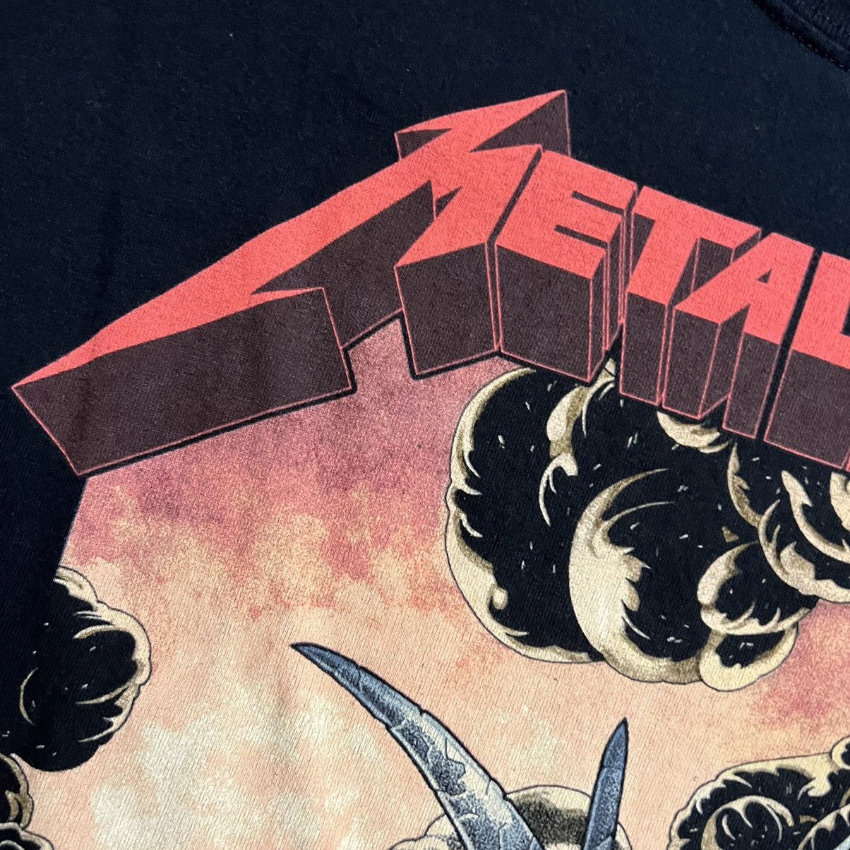 Metallica × Vintage Vintage Metallica The Four Horsemen T-Shirt Size US XL / EU 56 / 4 - 4 Thumbnail