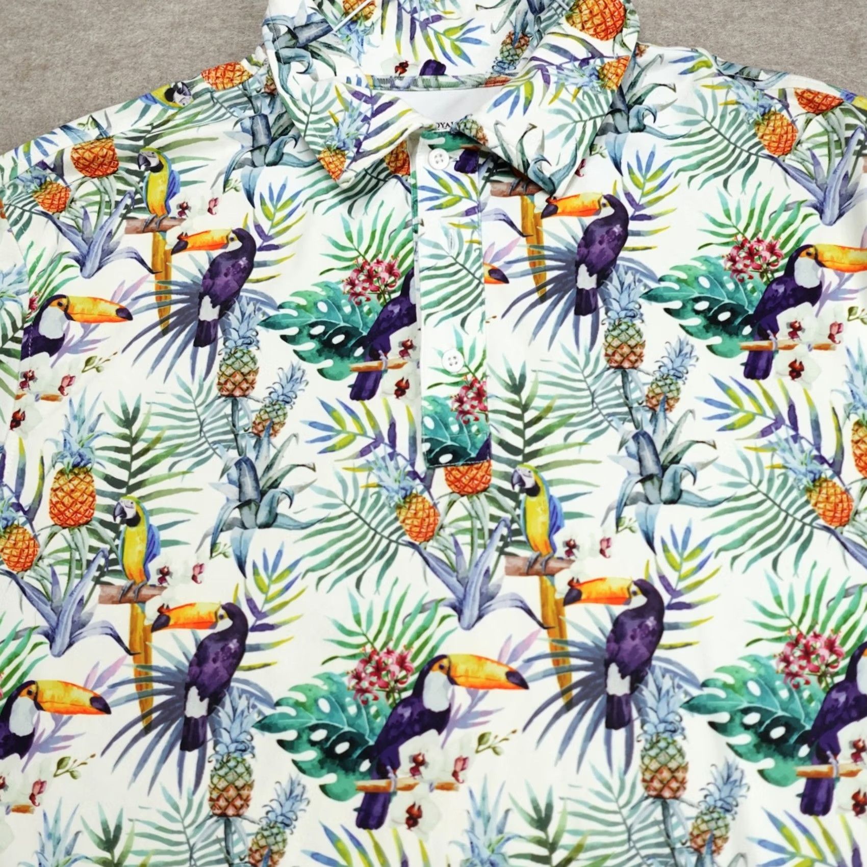 Vintage Royal & Awesome Polo Shirt XL White Performance All Over Toucan Print Polo Shirt Men XL White Toucan Print Size US XL / EU 56 / 4 - 2 Thumbnail