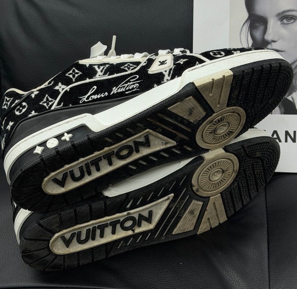 Louis Vuitton Louis Vuitton Black and White Trainer Lace Up Low Top Fash Size US 8.5 / EU 41-42 - 7 Thumbnail