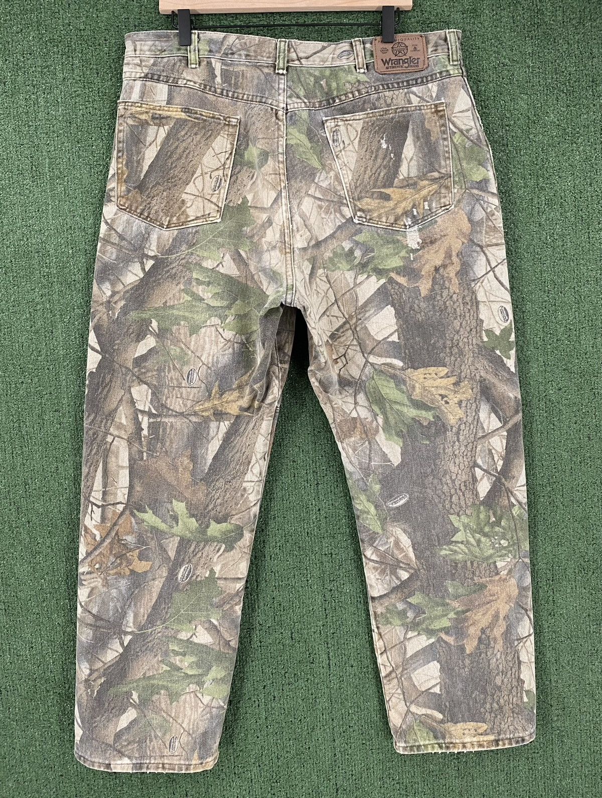 Wrangler VTG 90’s Wrangler Hardwoods Camo Double Knee Jeans 37 Size US 37 - 5 Thumbnail