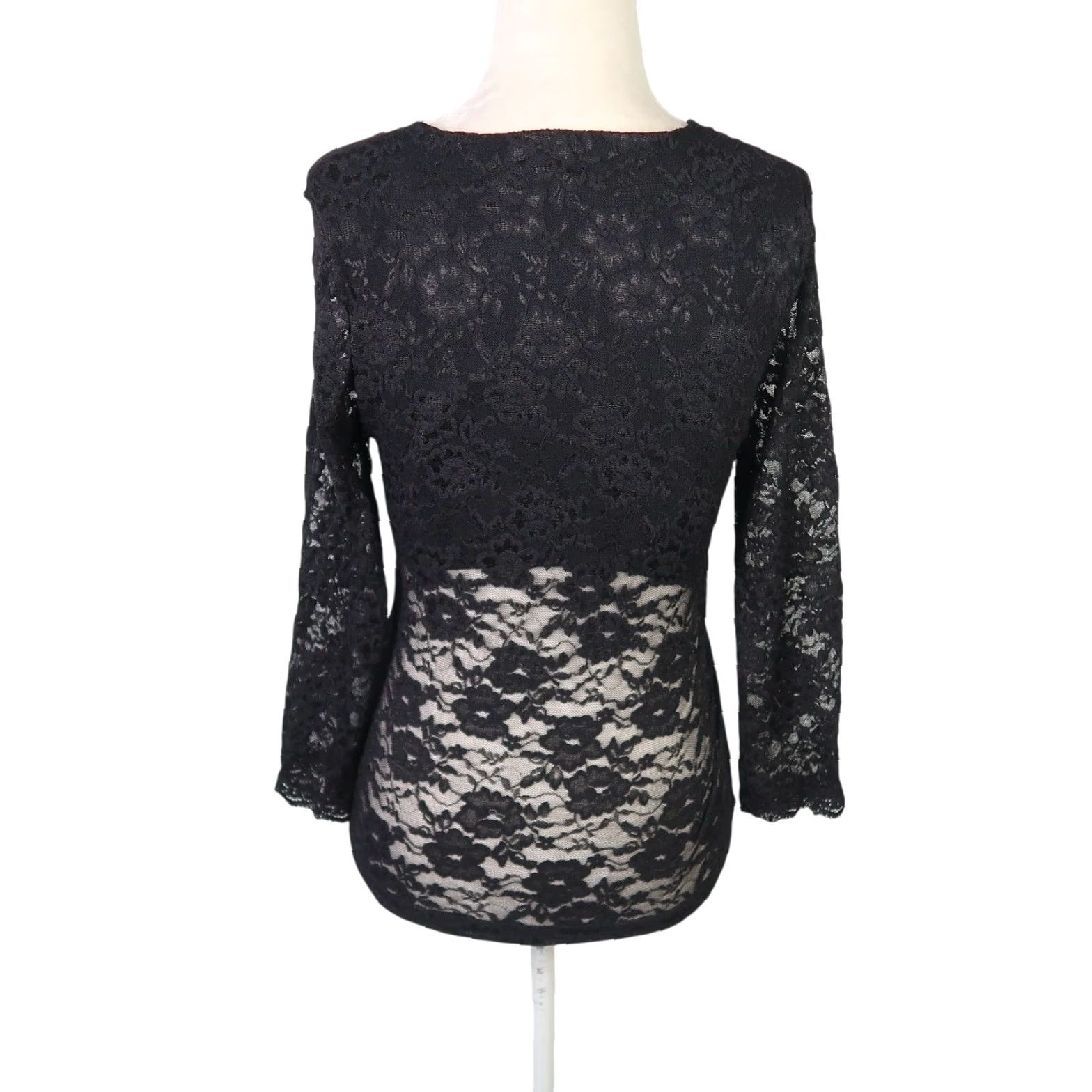 Vintage VINTAGE Moda International Black Lace Long Sleeve V-Neck Top S Womens 90s Gothic Floral Nylon Spandex Blouse Size S / US 4 / IT 40 - 4 Thumbnail