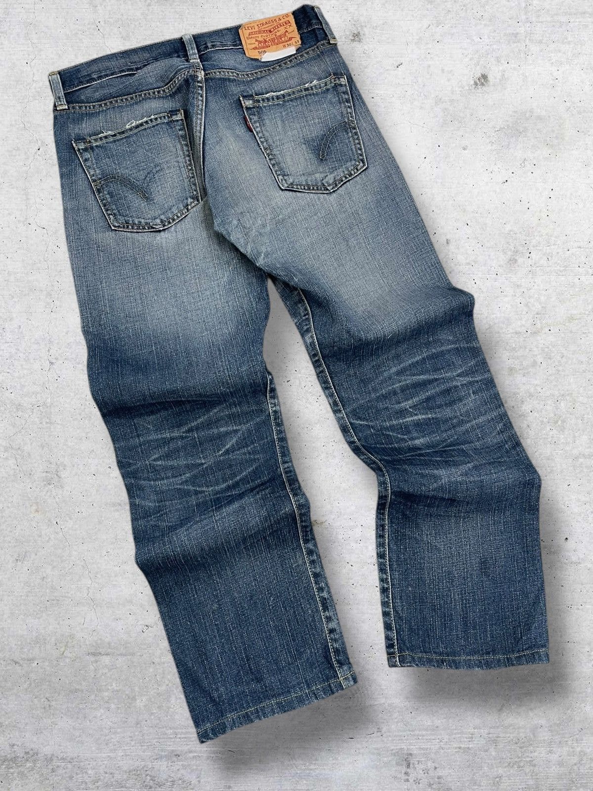 Levi's Vintage Clothing VINTAGE 505 LEVIS USA DESIGNER 90S INDIGO WASHED OLD DENIM Size US 30 / EU 46 - 10 Thumbnail