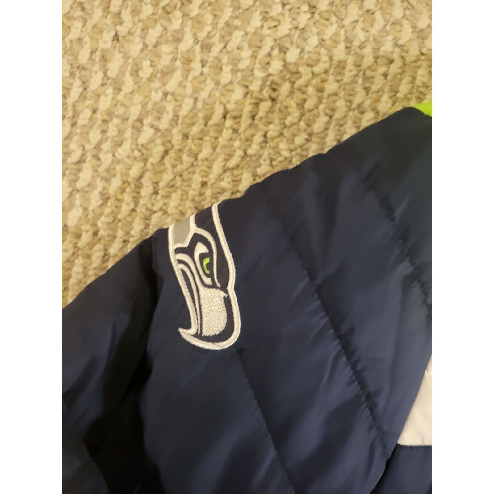 NFL Seattle SEAHAWKS Fleece Lined Winter Puffer Medium Weight Size US XL / EU 56 / 4 - 3 Thumbnail
