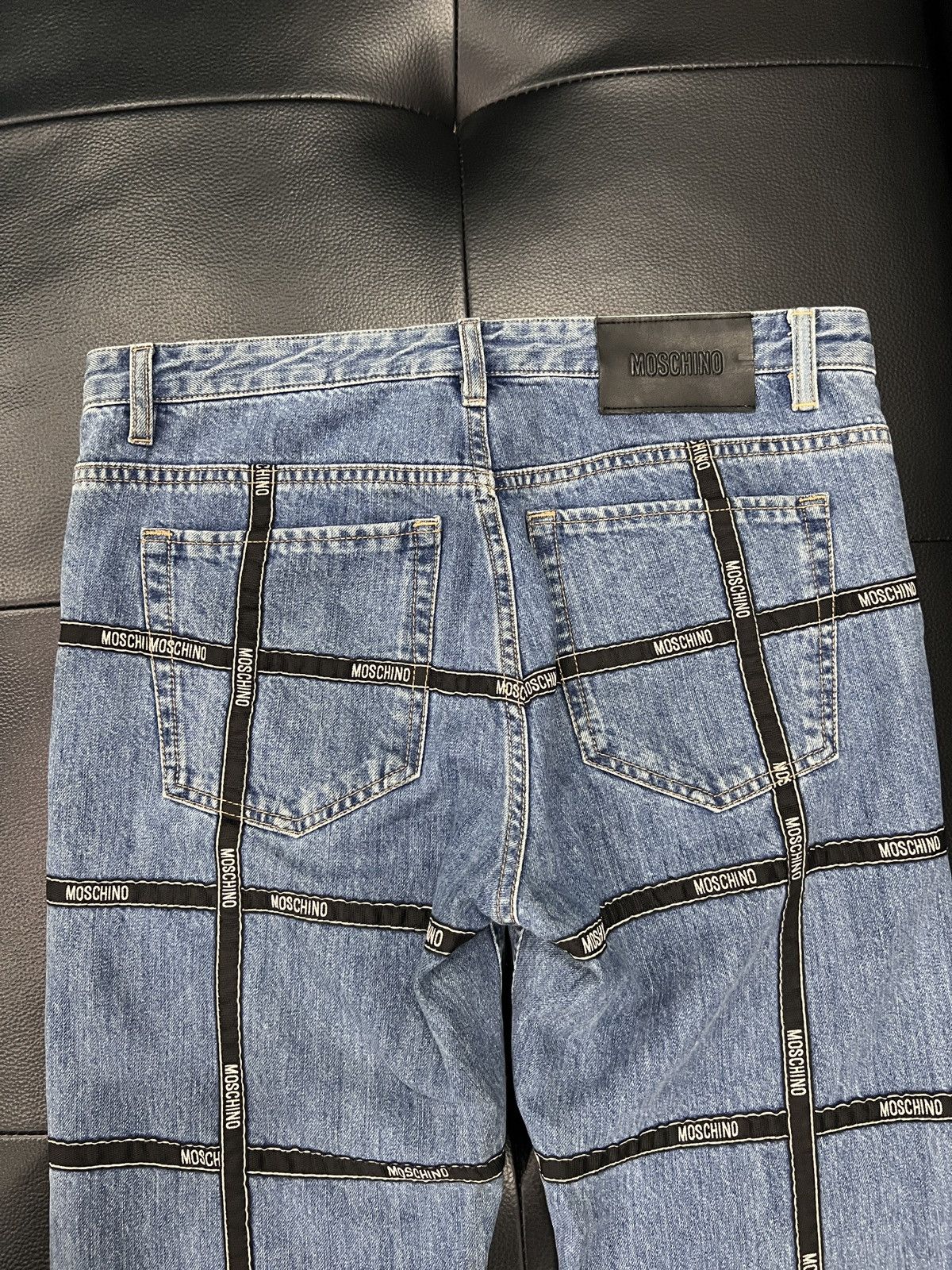 Moschino Moschino by Jeremy Scott SS15 Runway Logo Tape Panel Jeans Size US 32 / EU 48 - 8 Thumbnail
