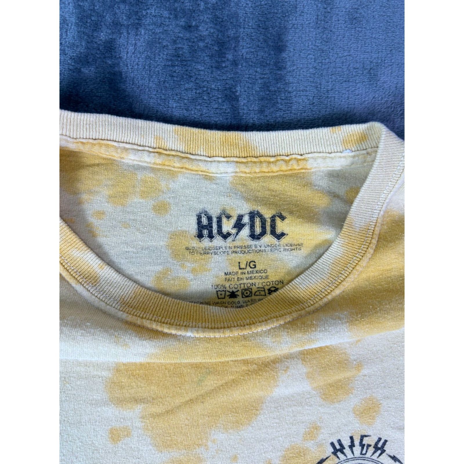 Vintage AC/DC High Voltage Tie Dye Band T-Shirt Men’s L Yellow Bleach Graphic Rock Tee Size US L / EU 52-54 / 3 - 4 Thumbnail