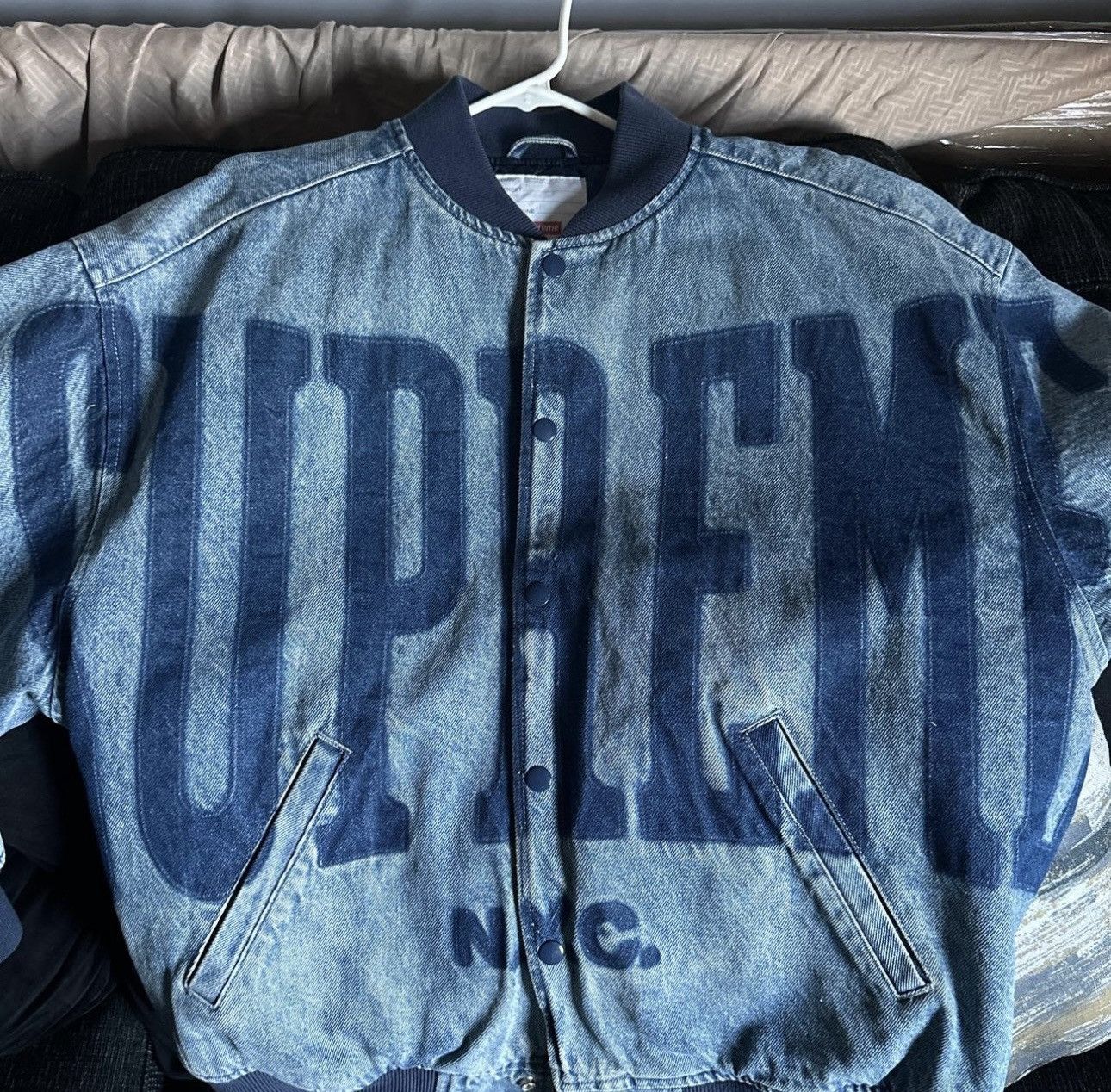 Supreme Supreme Washed Knockout Denim Varsity Jacket 'Washed Blue' Size US L / EU 52-54 / 3 - 2 Thumbnail
