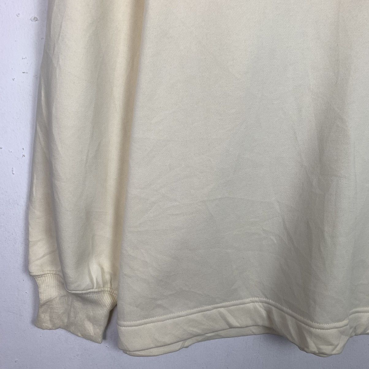 GU × Vintage Vintage White long sleeve Sweatshirt Size US L / EU 52-54 / 3 - 6 Thumbnail