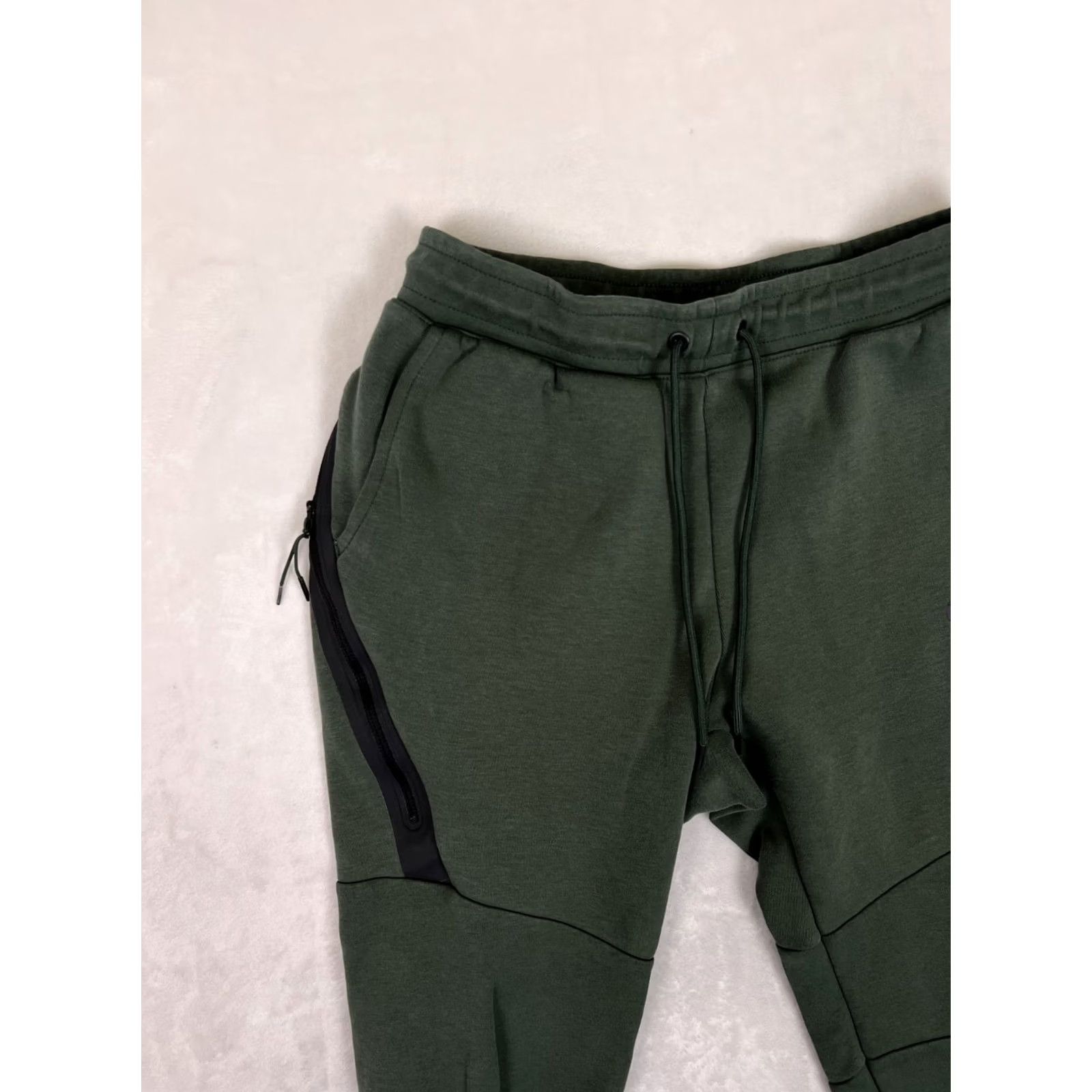 Nike Nike Sweatpants Mens Small Green Tech Fleece Jogger Pants Tapered Athletic Short Size US 29 - 3 Thumbnail