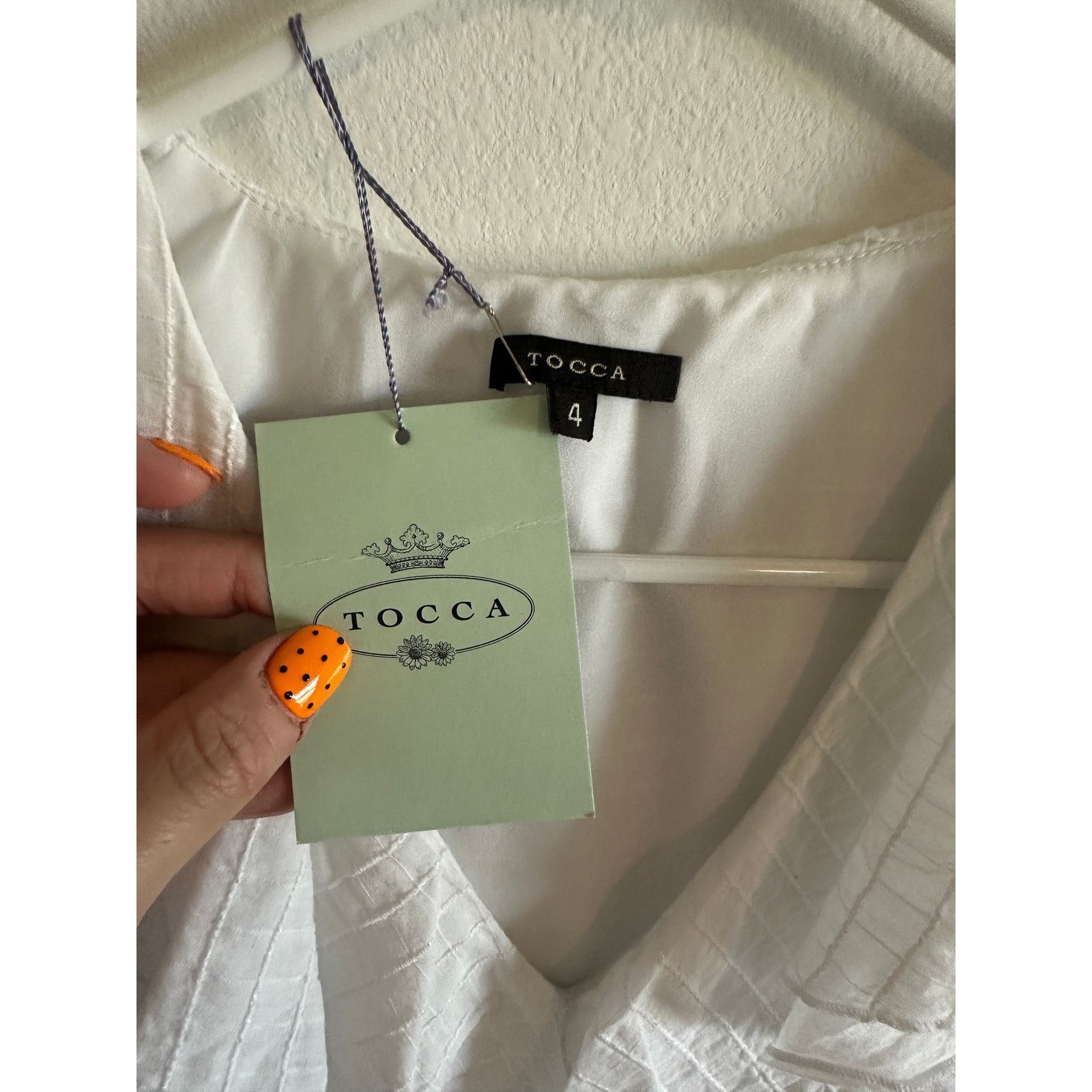 Other Tocca White Sleeveless Ruffled Front V-Neck Short Dress Size S / US 4 / IT 40 - 10 Thumbnail