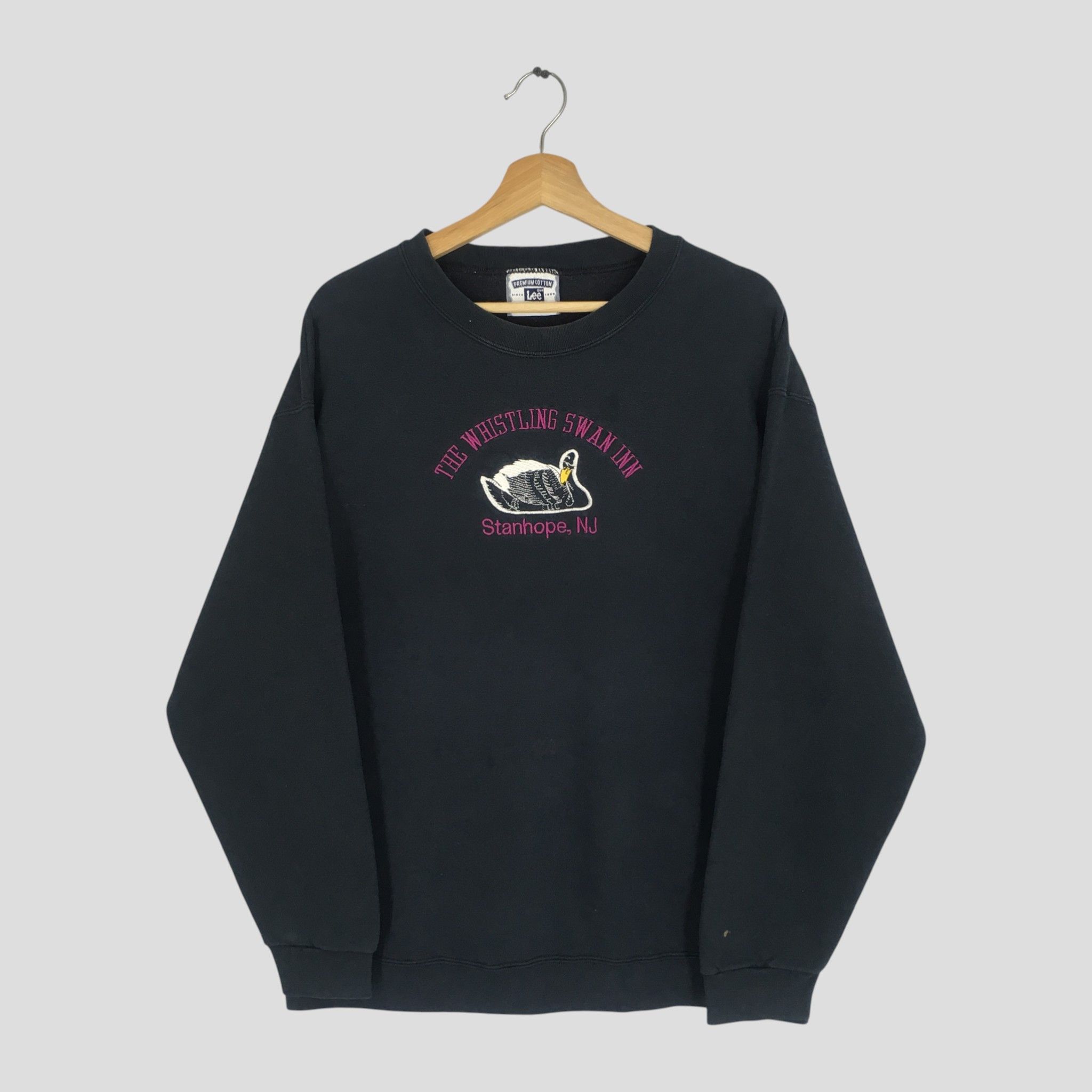 Lee Vintage 90's Swan Black Sweatshirt - 1387 Size US L / EU 52-54 / 3 - 1 Thumbnail