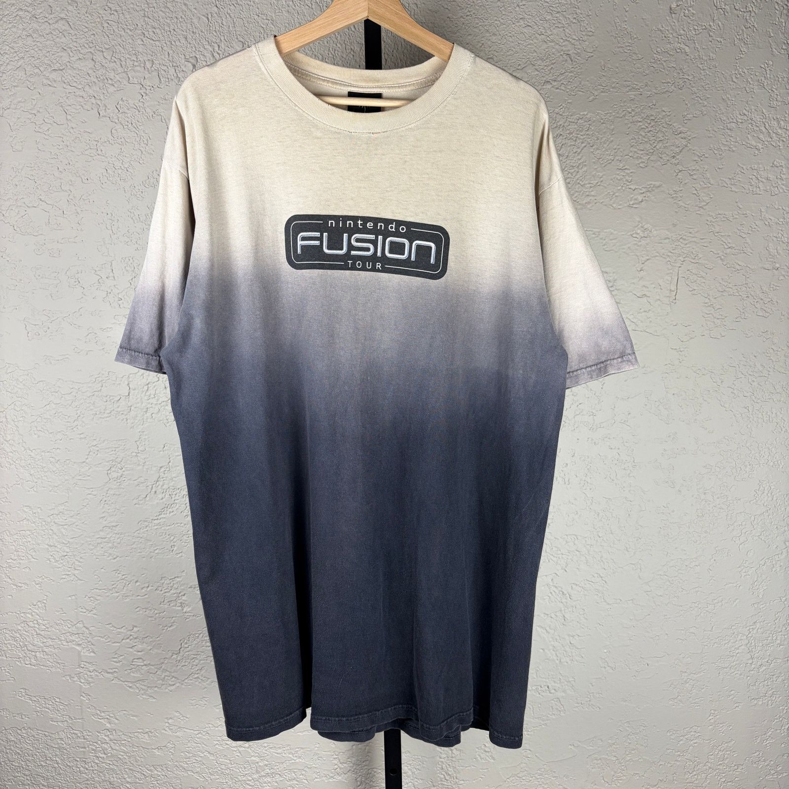 Nintendo Nintendo Fusion Evanescence Tour 2003 Gradient Large Tee Size US L / EU 52-54 / 3 - 1 Thumbnail