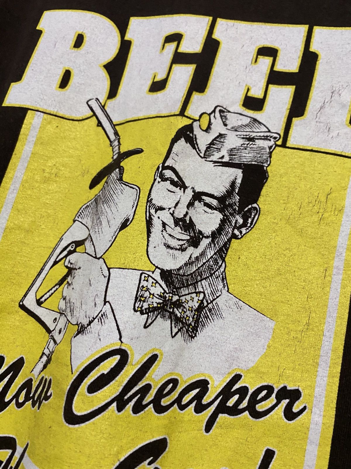 Vintage Vintage Humor BEER Now Cheaper Than Gas Tshirt Size US L / EU 52-54 / 3 - 3 Thumbnail
