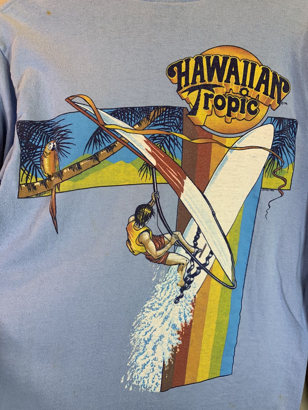 Vintage *RARE* Vintage 1982 Hawaiian Tropic Surf Single Stitch Shirt Size US M / EU 48-50 / 2 - 3 Thumbnail