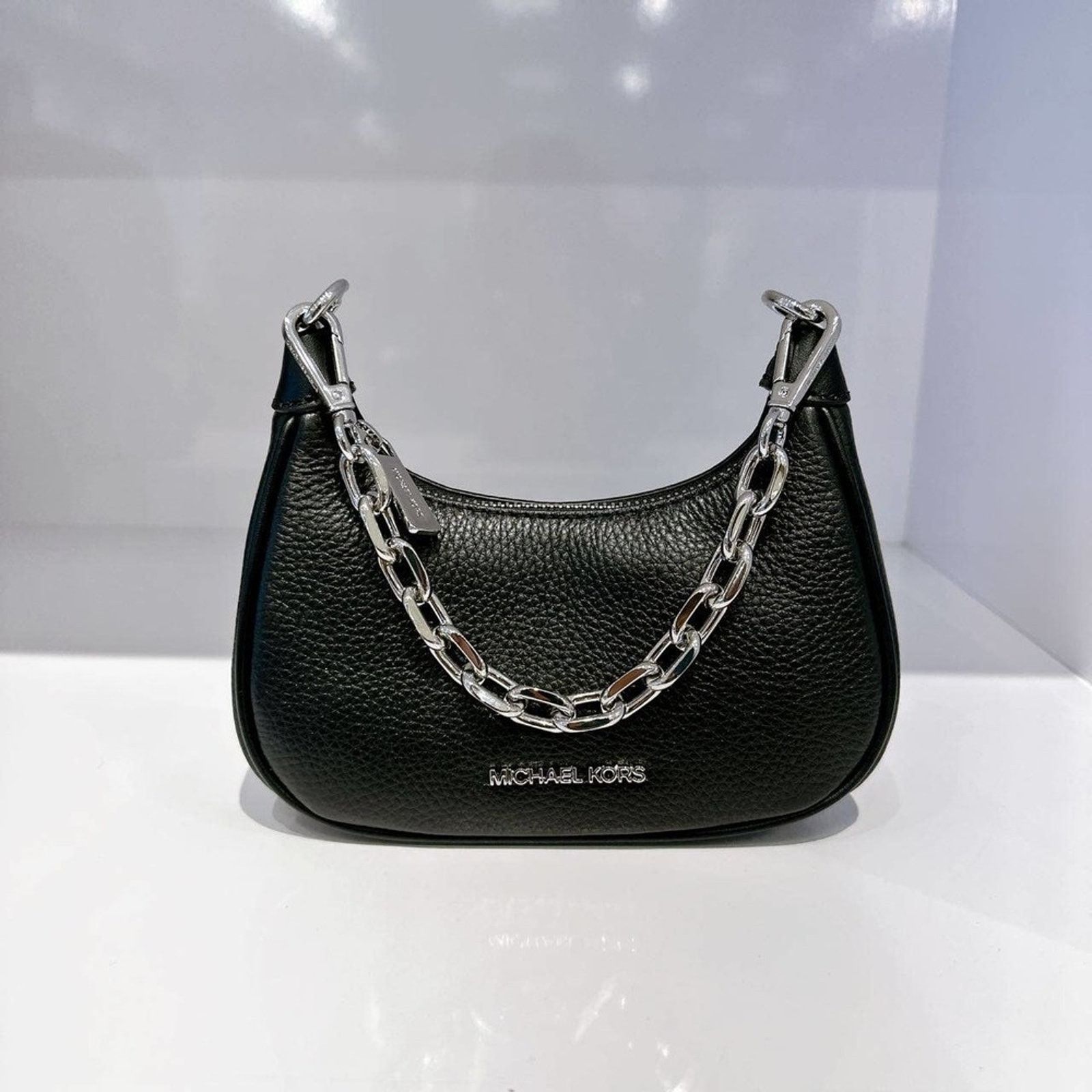 Michael Kors Michael Kors 35R3S4CC5L Cora Mini Zip Pouchette IN Black Size ONE SIZE - 1 Thumbnail