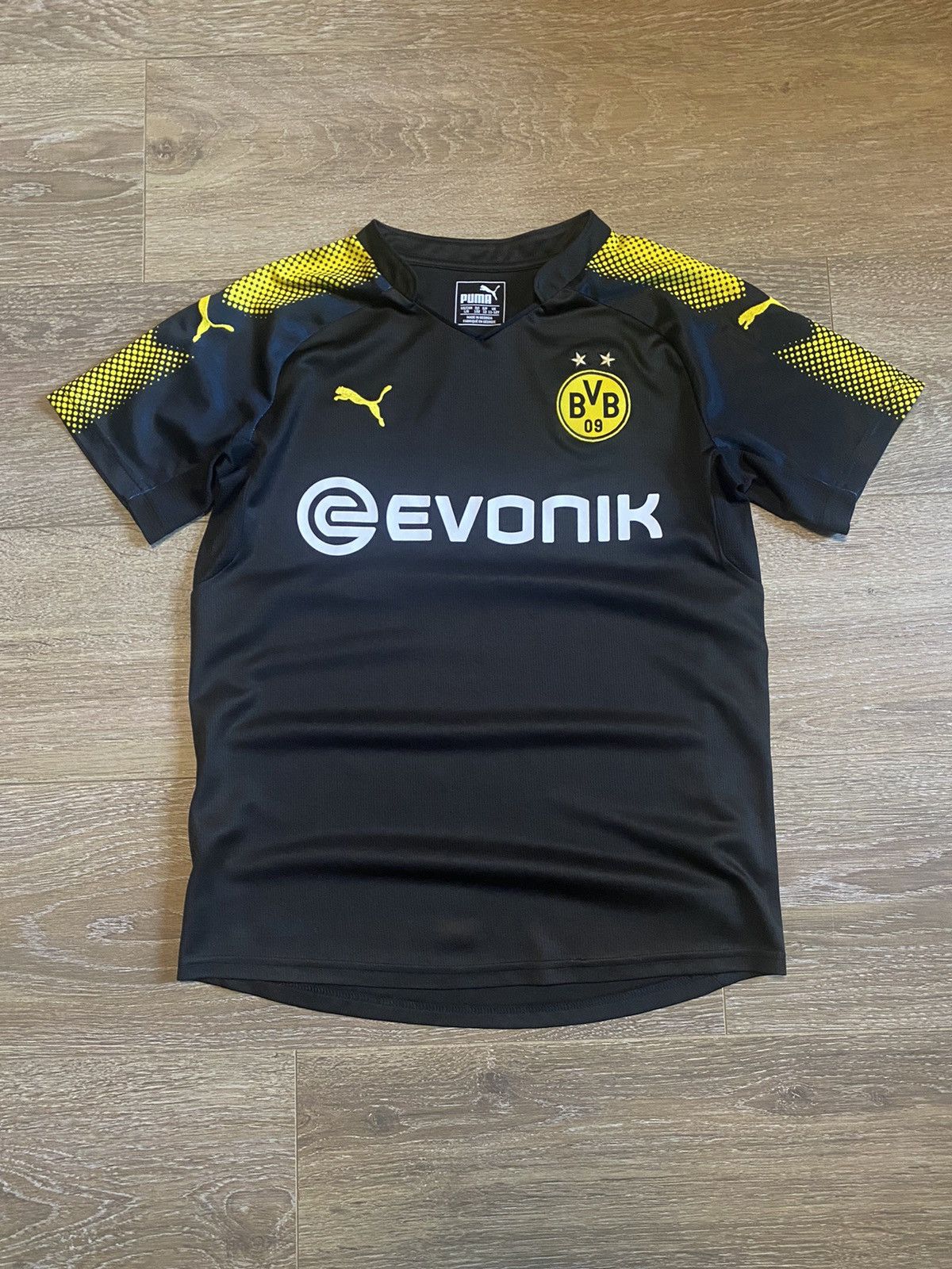 Puma × Vintage Vintage Borussia Dortmund 2017/2018 Away KIDS Size L Size US L / EU 52-54 / 3 - 6 Thumbnail