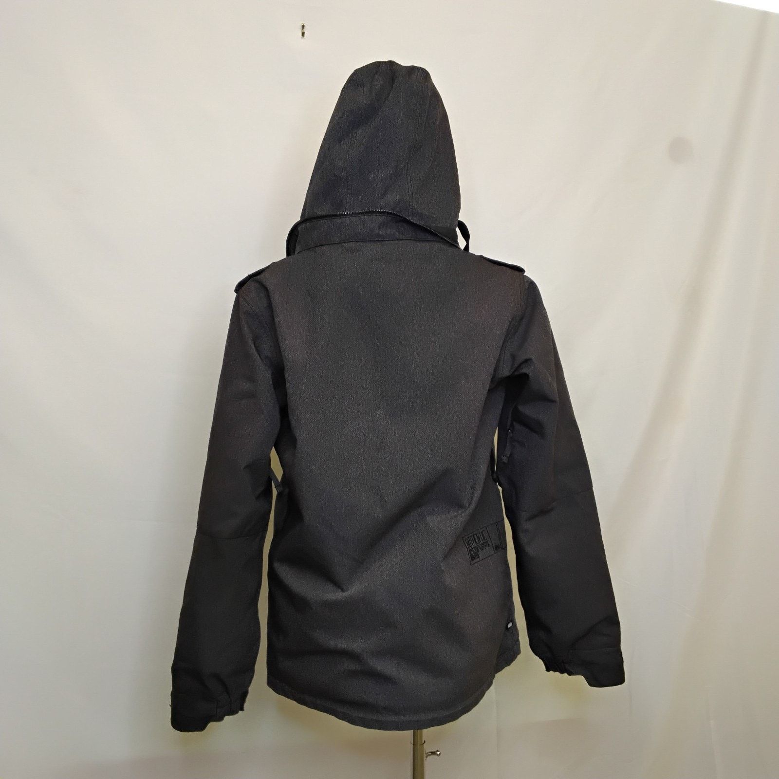 686 686 Reserved Ski Jacket Men's M Gray Waterproof Infidry Size US M / EU 48-50 / 2 - 3 Thumbnail